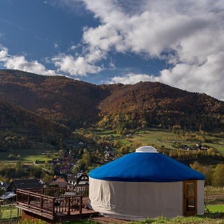Gorski Glamping - Caloroczne Jurty Z Widokiem Tylmanowa Екстериор снимка